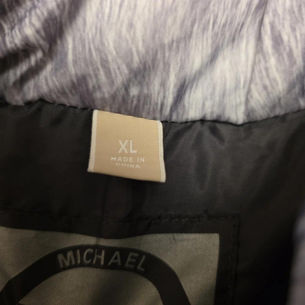 Michael Kors Fur Print Gray Puffer Vest Size XL - Picture 9 of 12